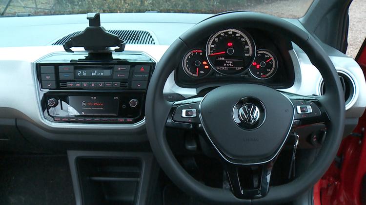New Volkswagen Up Hatchback PCP
